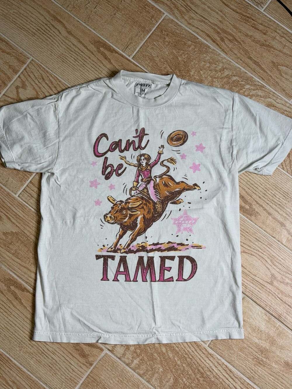 PBR Can't Be Tamed Graphic T-Shirt Size M Beige